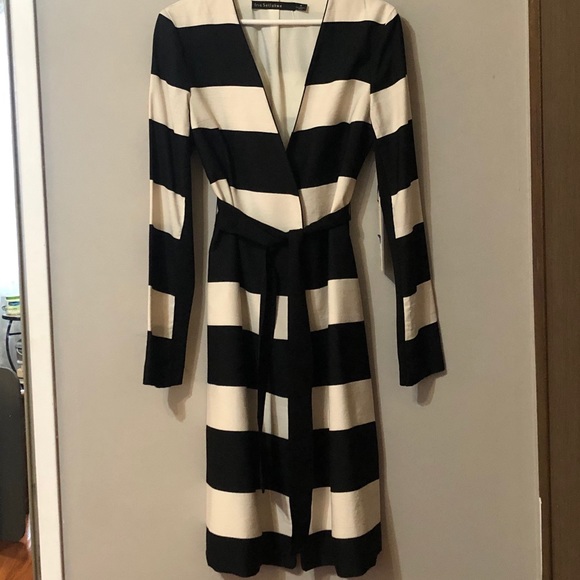 NWT Iris Setlakwe Long Jacket w/ Belt - Picture 4 of 7